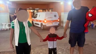 Andrea torna a casa, dimesso bimbo caduto dal palco