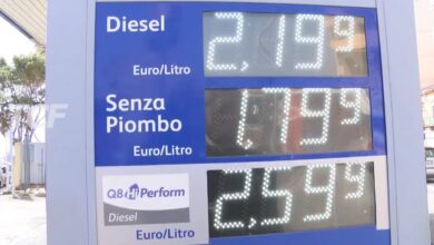 Caro carburanti Tir fermi in Sicilia, rischio supermercati vuoti